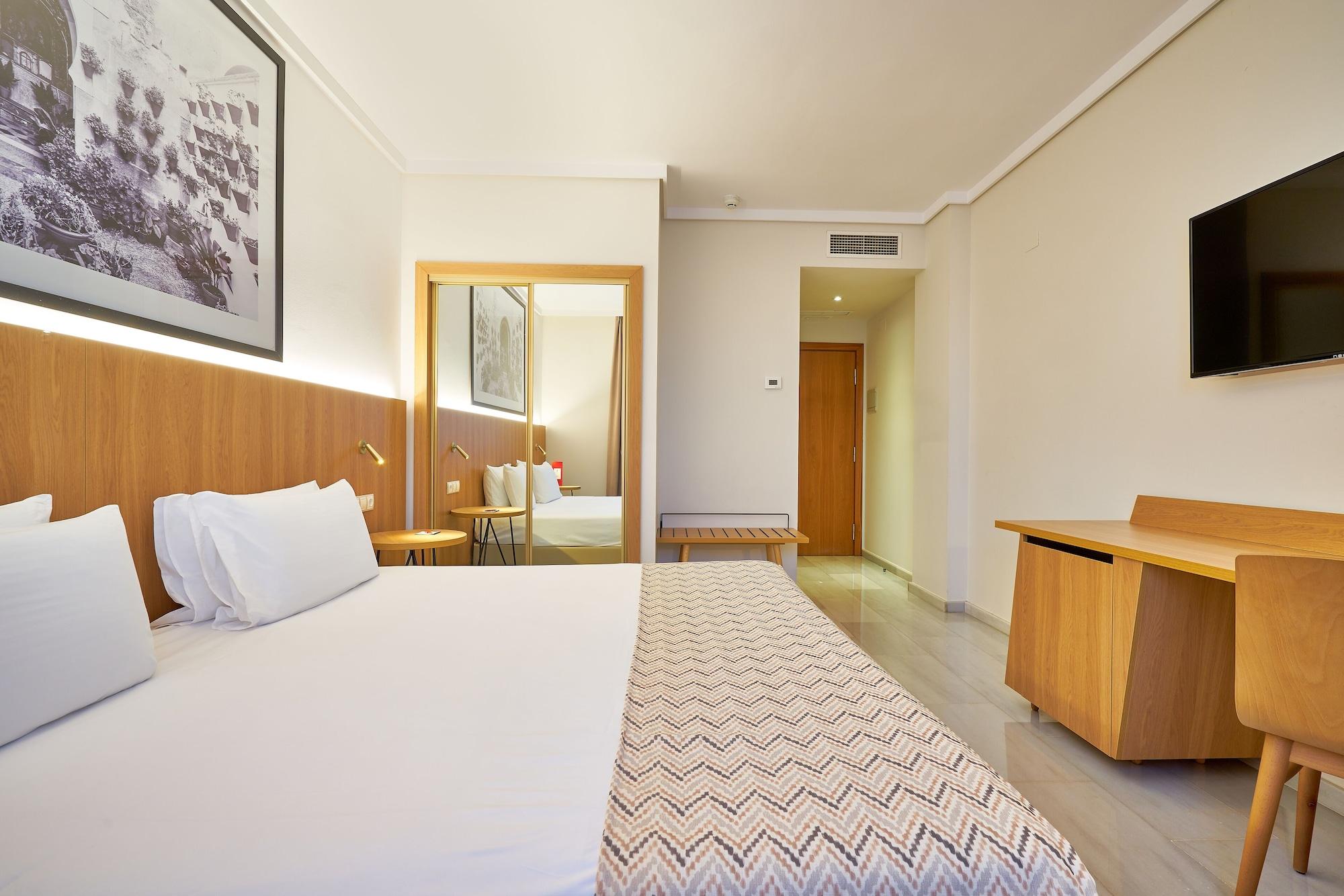 Hotel Exe Ciudad De Cordova Esterno foto