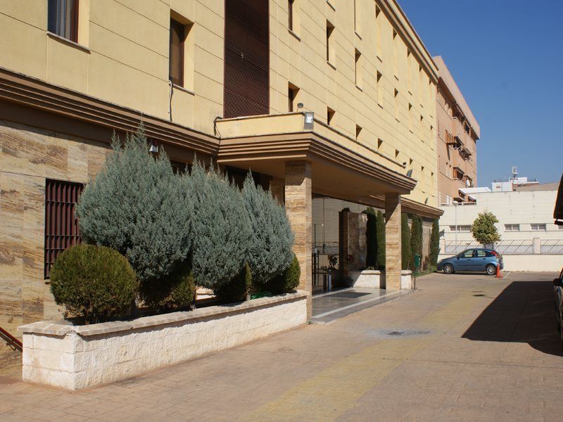 Hotel Exe Ciudad De Cordova Esterno foto