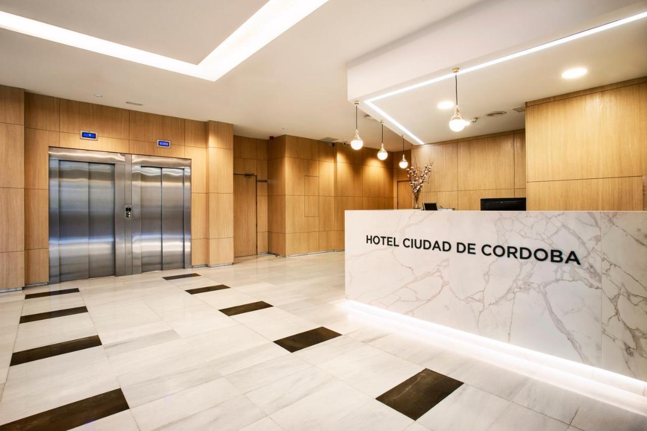 Hotel Exe Ciudad De Cordova Esterno foto